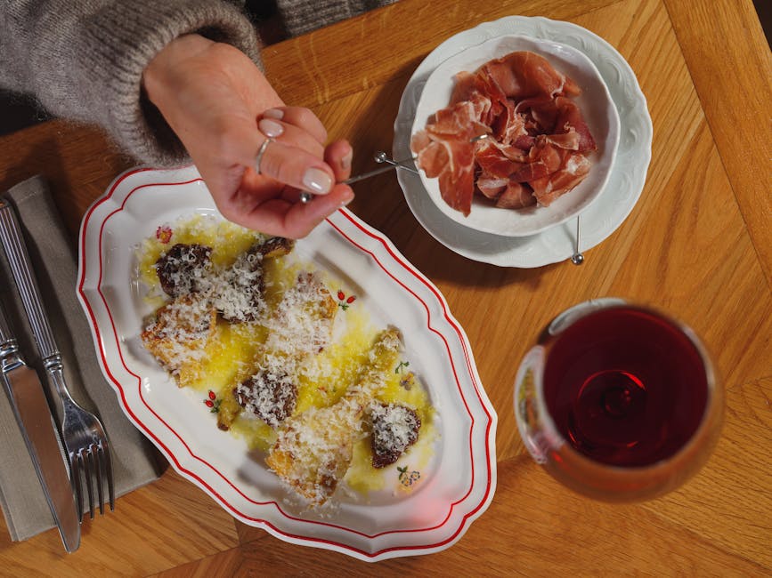 Lumaconi med prosciutto, krem og sitronbrødsmuler