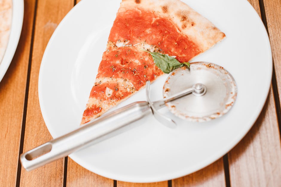 Deep-Dish Pizza Margherita