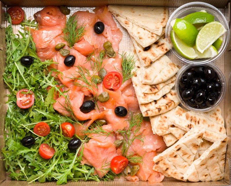 Laksefat med kapersdressing og potetsalat