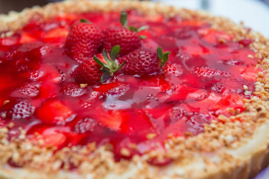 To-lags jordbærpai med kremostfyll