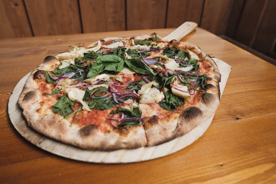 Pizza med artisjokk, geitost og kylling