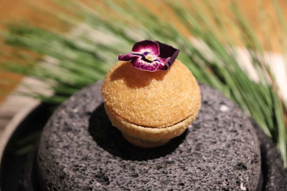 Tangerine- og daddeltartletter med kulturmelkvisp og mandarin-granita