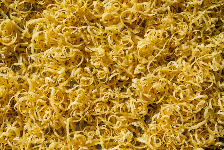 Gemelli med sommersquash og urteristede brødsmuler