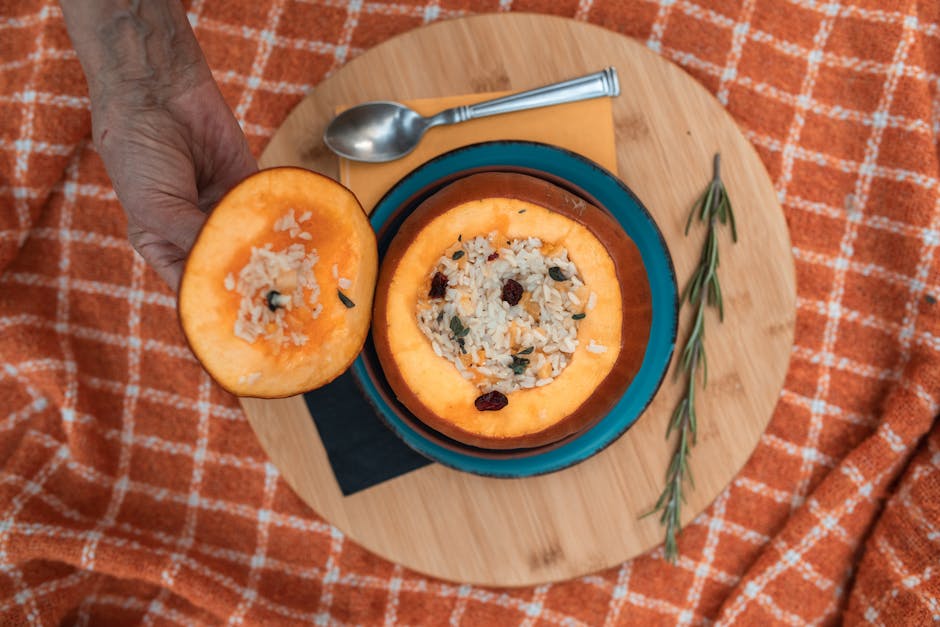 Fylt gresskar med brødfyll