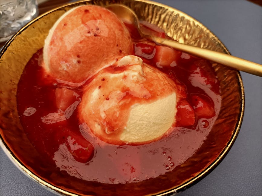 Kald bærsuppe med gelato