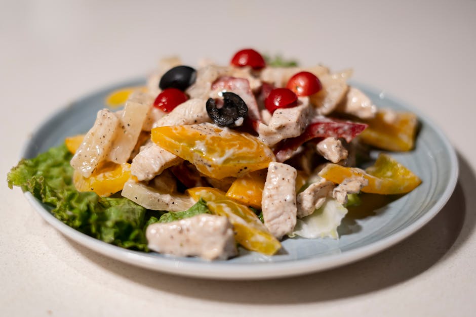 Pastasalat med kylling og ovnsbakt paprika