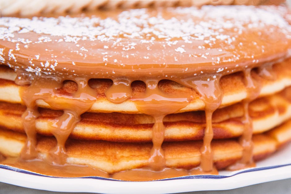 Karamell- og eplepannekaker med kanel