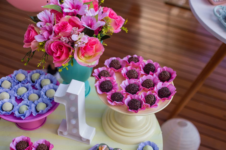 Fruktig godteriblomst på cupcake