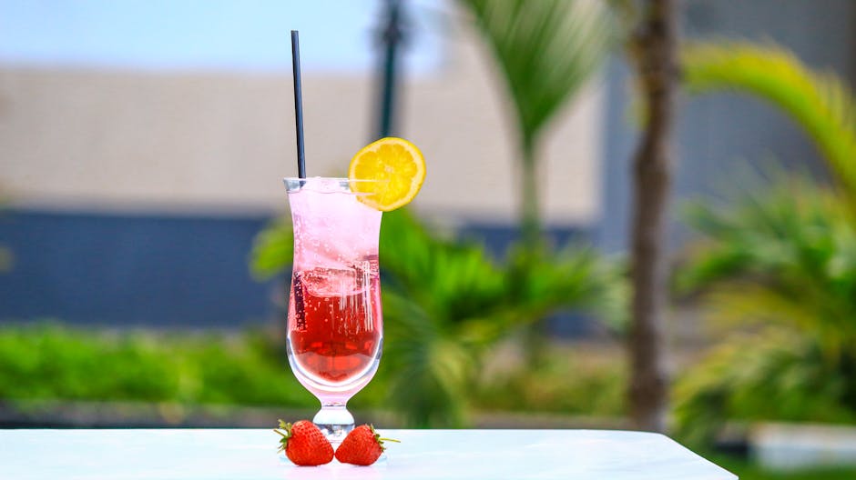 Jordbær-limonade cocktail med Bacardi