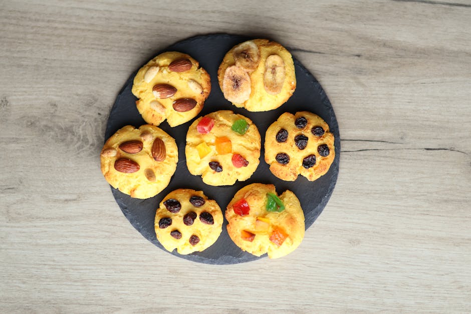 Kjeks med tørket frukt og sjokolade