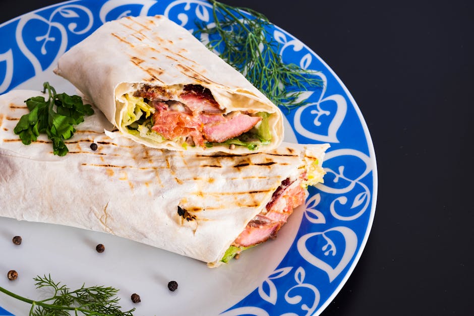 Kyllingwraps med druer og selleri