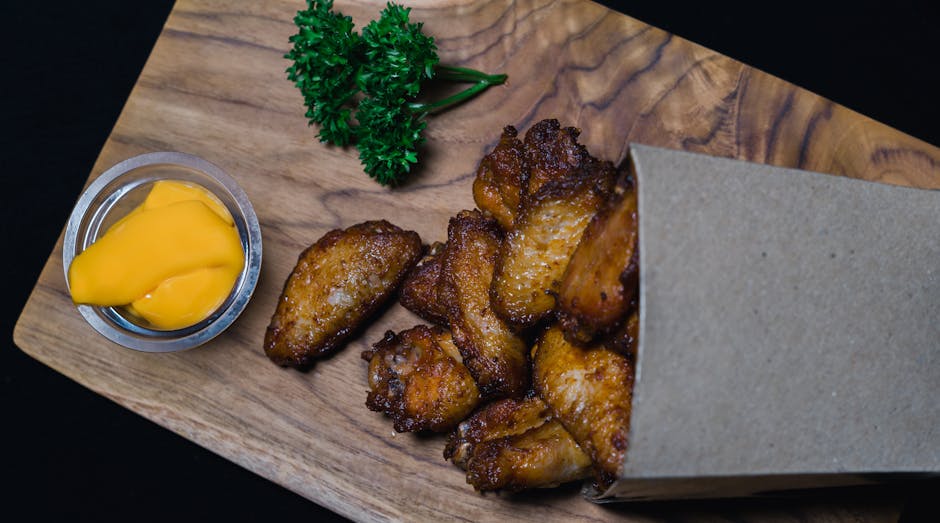 Bakte kyllingvinger med hvitløk og balsamico, og avokadodipp