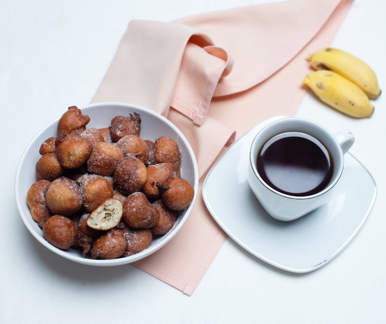 Bananfritters på pinne med sjokoladedipp