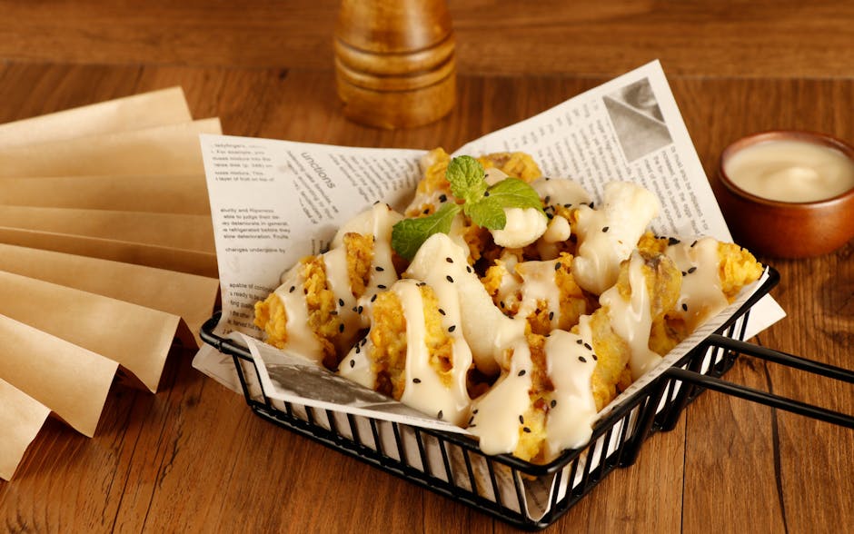 Sprø polentafritter med sesam-ingefæryoghurt-dip