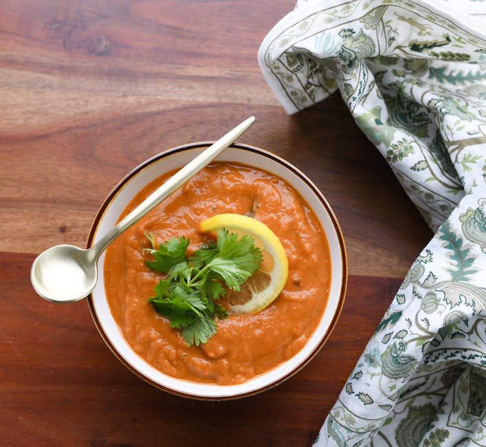 Kremet aubergine- og tomatsuppe