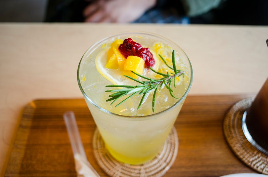 Margarita med mango og rosmarin