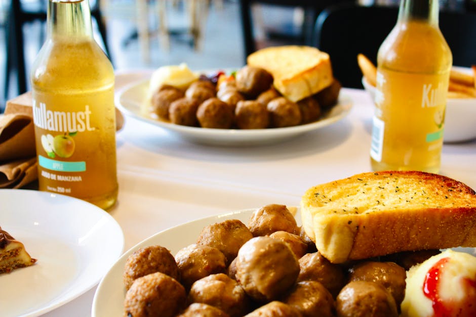 Danske kjøttboller med kremet dillsaus