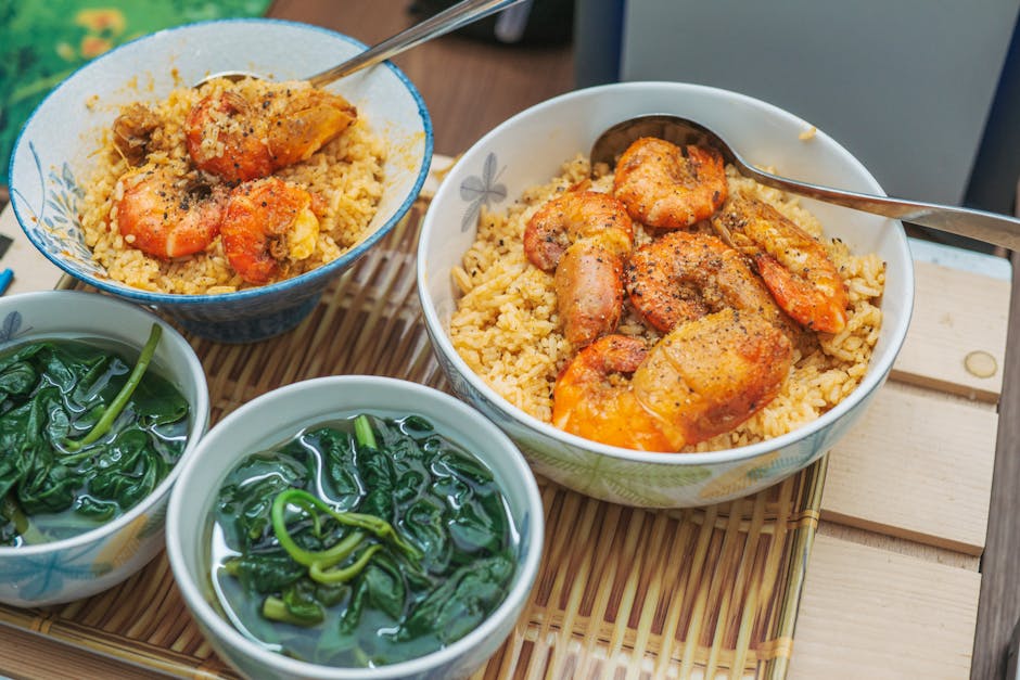 Reker og kreps Etouffée med kreolsk urteris