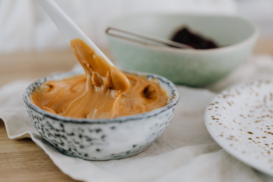 Spiselig leire med peanøttsmør og honning