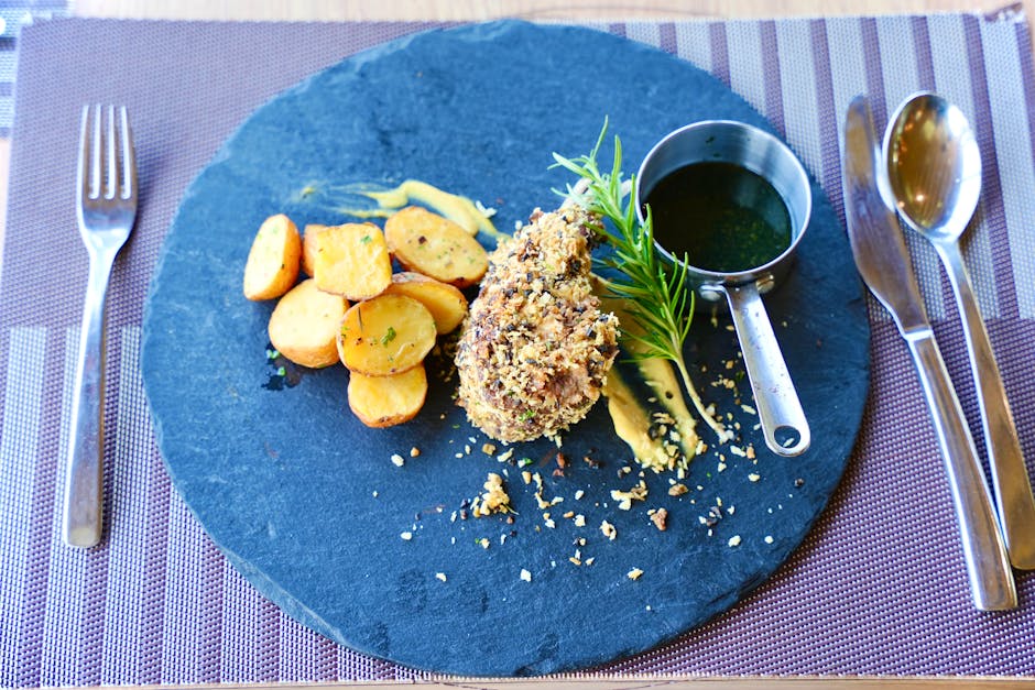 Kyllingbryst med pistasjkruste og kirsebær-appelsinsaus