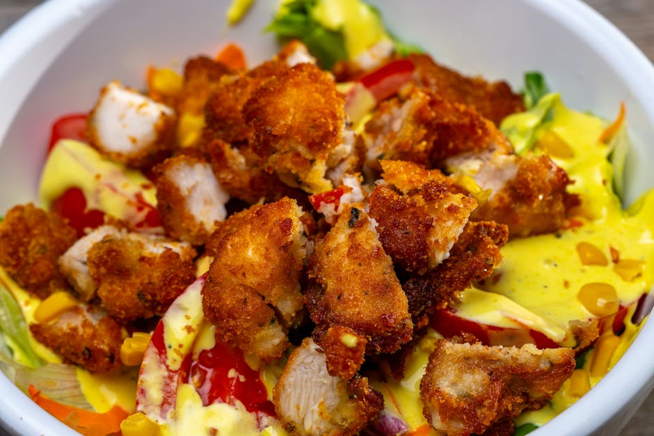 Fritert kyllingsalat med ranchdressing