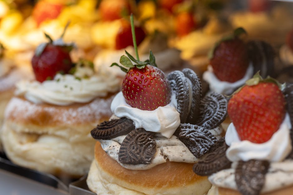 Pudding- og kremfylte jordbær med kokos