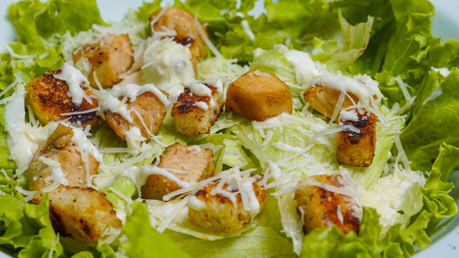Caesarsalat-biter med parmesan