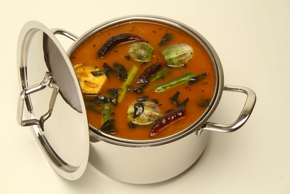 Krydret indisk sambar med linser og grønnsaker