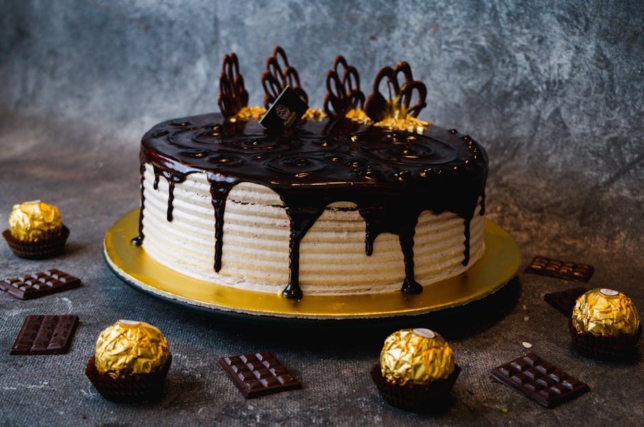 Rask sjokoladekake med smeltet sjokoladetopping