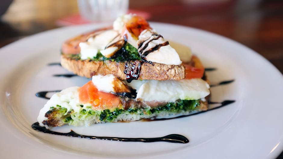 Bruschetta med balsamico, svisker og geitost