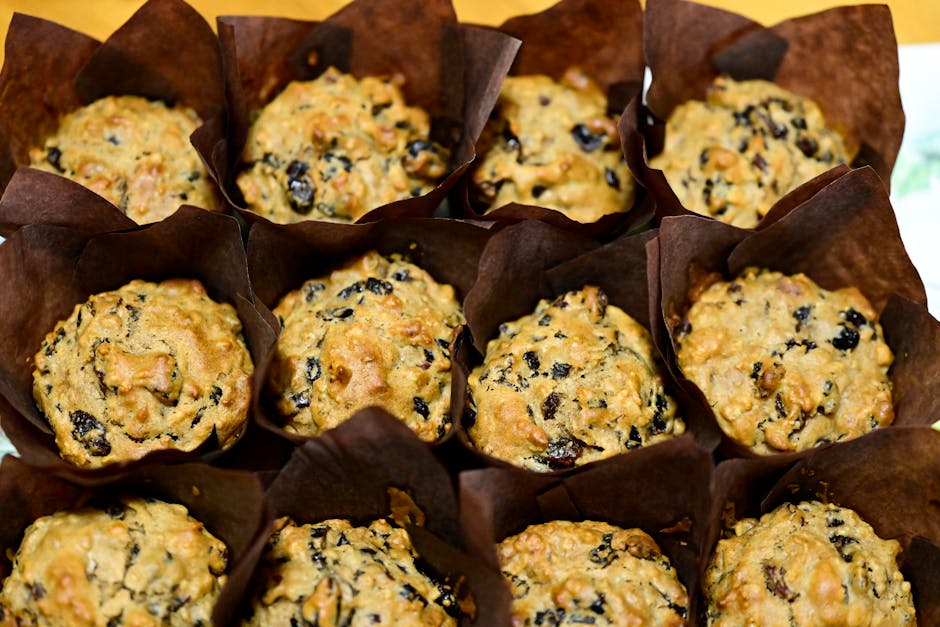 Saftige banan- og tranebærmuffins med valnøtter