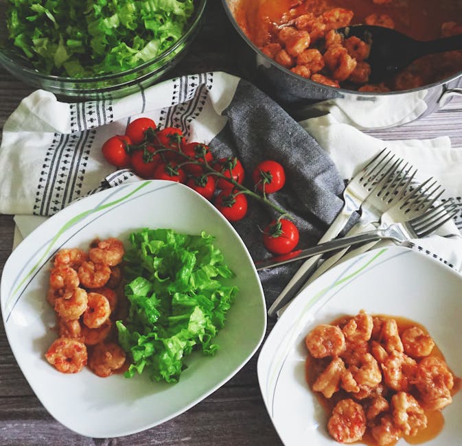 Krydret Cajun-reker i tomatsaus