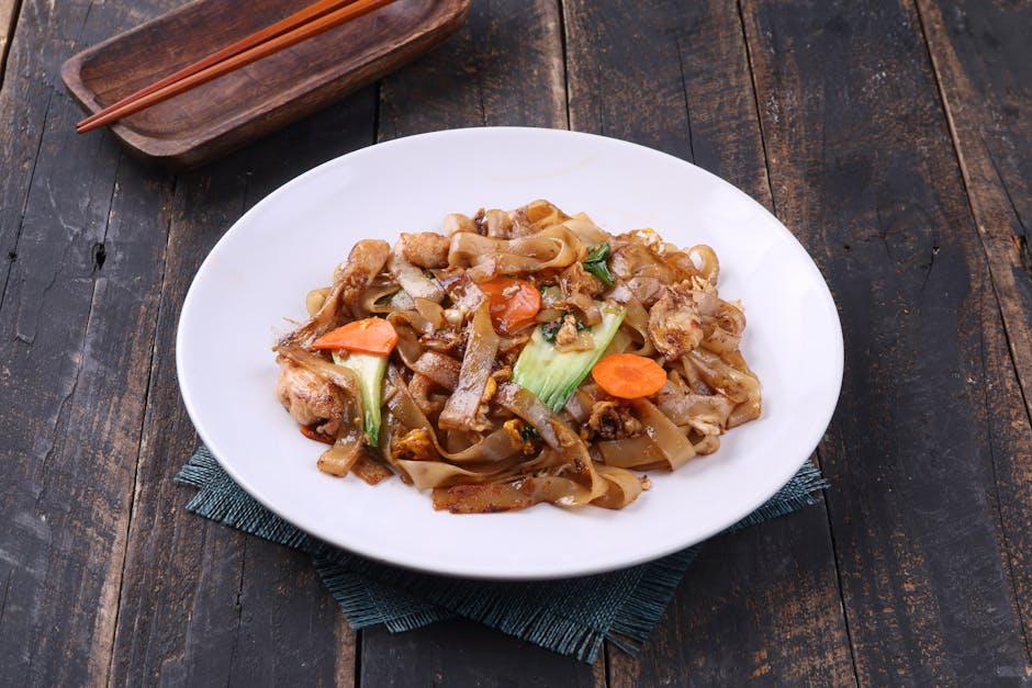 Chow Fun med kjøttdeig og grønnsaker