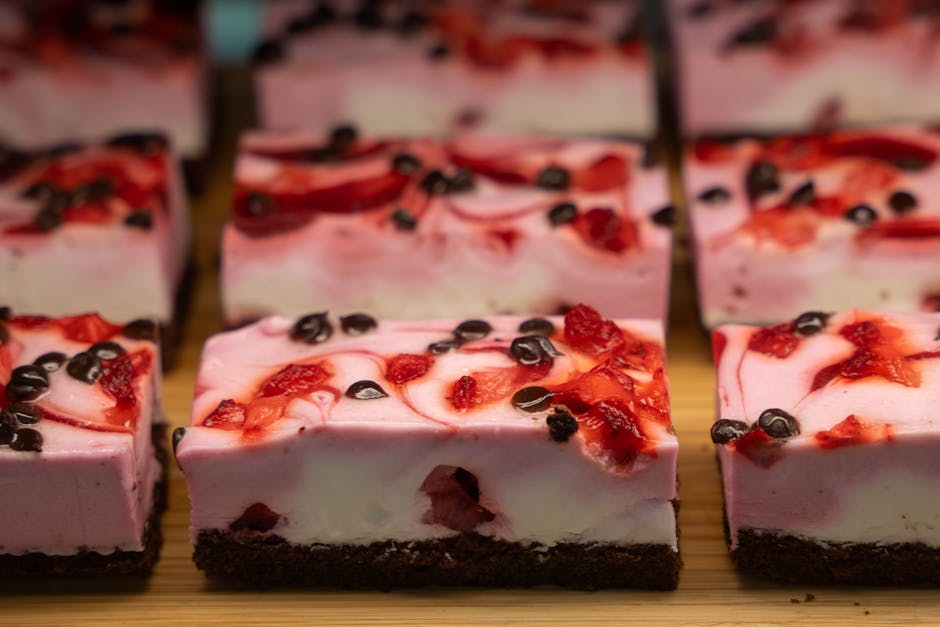 Jordbærbarer med krem og grahamkjeksbunn