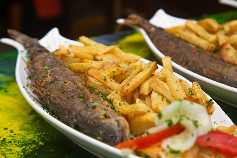 Stekte fiskefileter i ingefærbuljong med bok choy