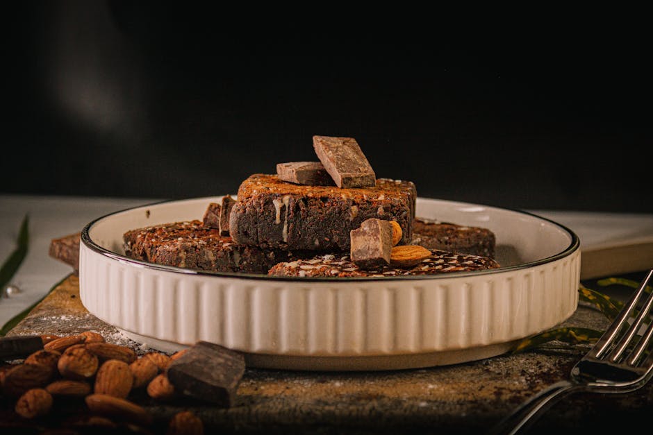 Mørk sjokoladebrownie med hvite sjokoladebiter