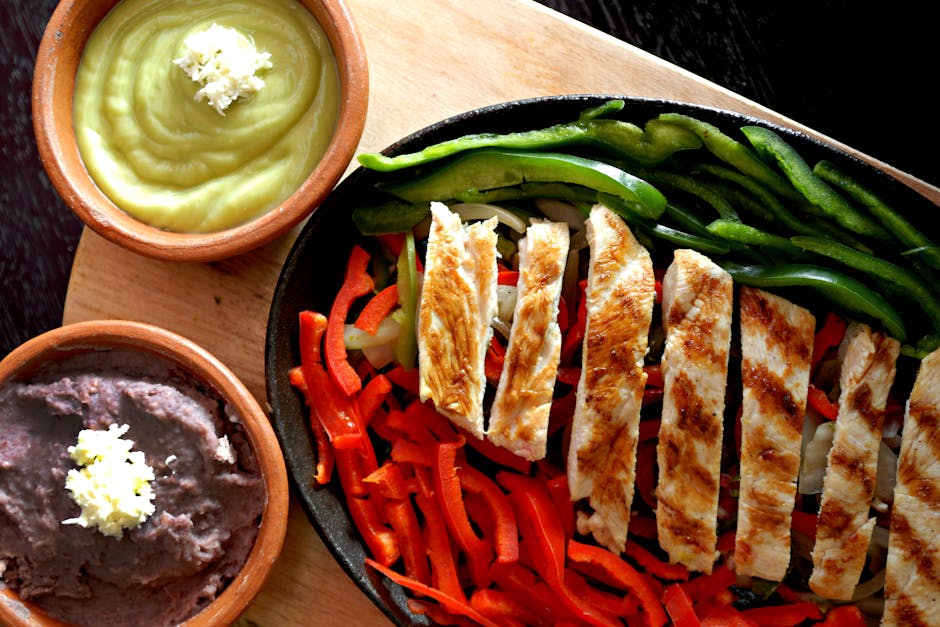 Syrlige kyllingfajitas