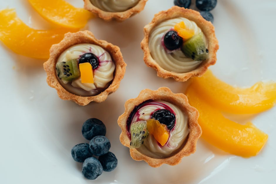 Kiwitartaletter med limekrem og smørdeig