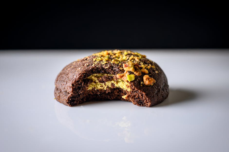 Knekkebrød med pistasj og mørk sjokolade