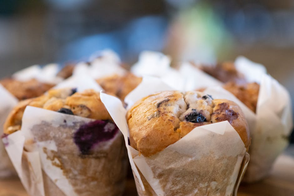 Blåbær- og sitroncrumble i muffinsformer