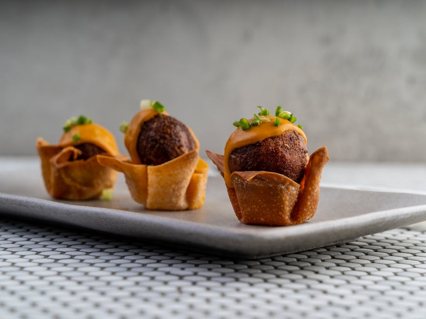 Ande- og karri-napoleon med wonton