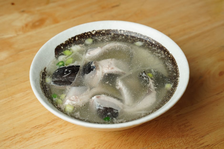 Klassisk hvitfiskbuljong