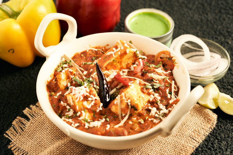 Indisk paneer med paprika i aromatisk spinatsaus