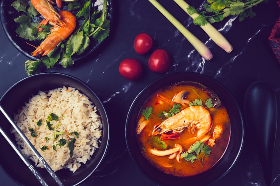 Krydret wok-reker med kokosris