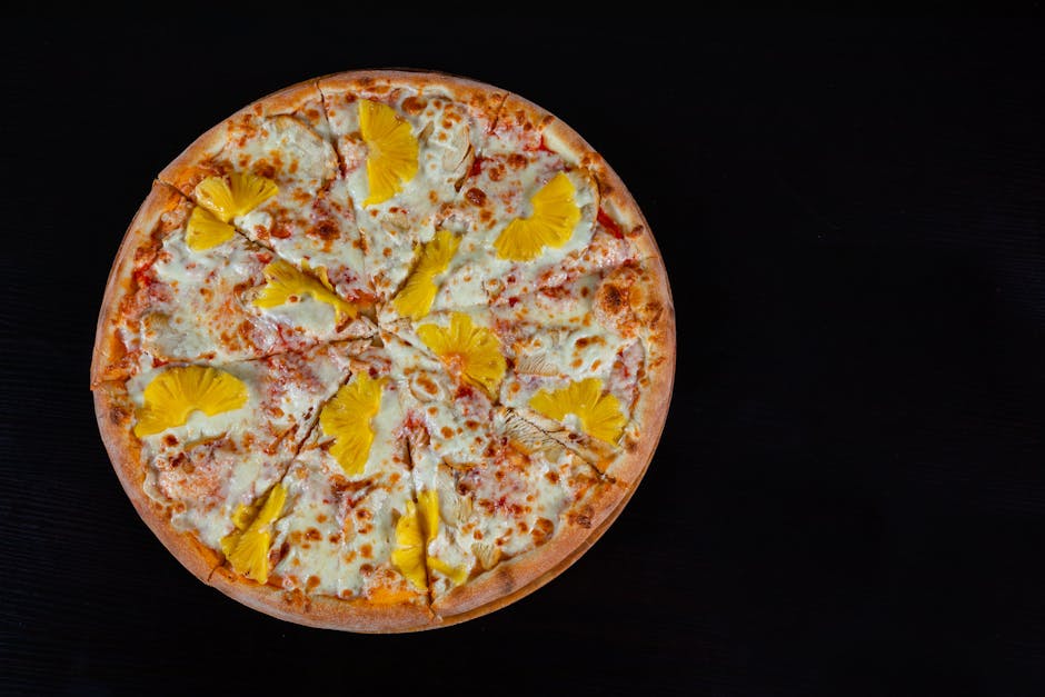 Panne-stekt Hawaiipizza med skinke og ananas