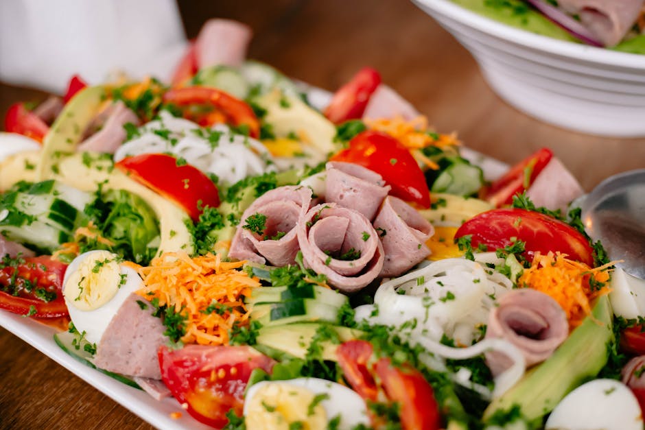 Serranoskinke salat med mandel- og hvitløksdressing