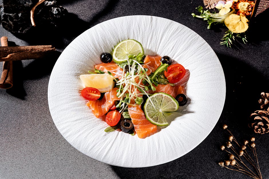 Frisk laksesalat med kikerter og sitrus