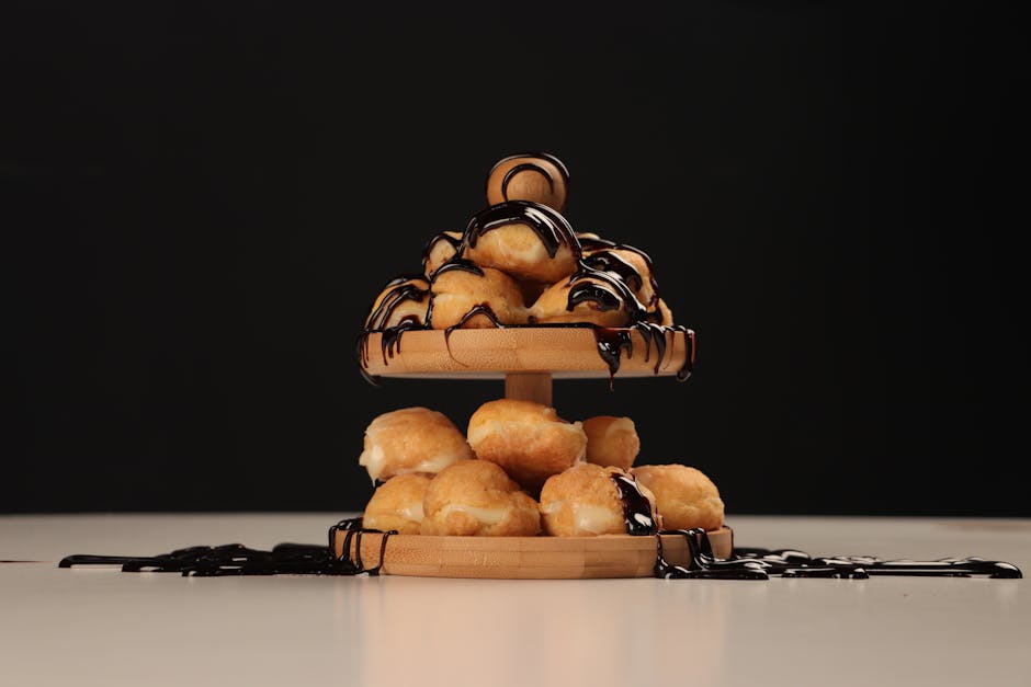 Peppermynteprofiteroles med sjokoladesaus