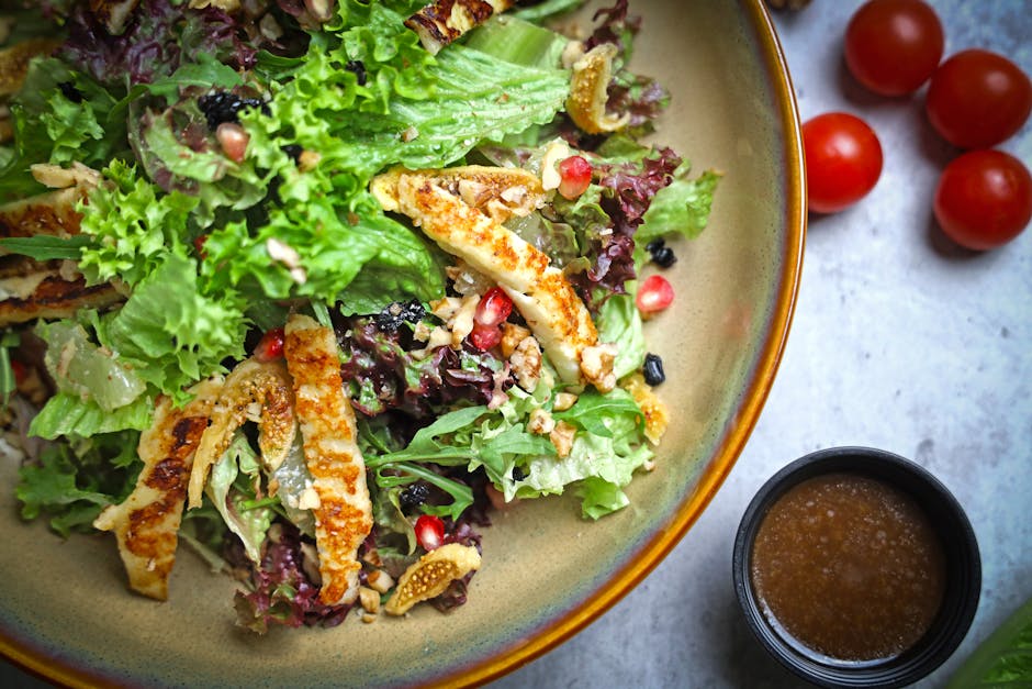 Grillet vaktelsalat med kremet hvitløksvinaigrette