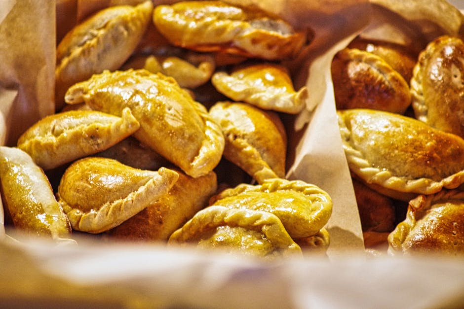 Mini-turnovers med rosin- og valnøttfyll
